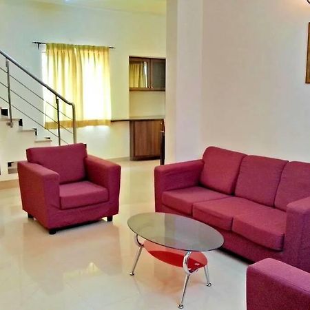 העיר בנגלור The Grand Serenity Apartment Hotel מראה חיצוני תמונה